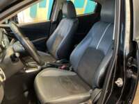 Mazda 2 2023 5p HB Carbon Edition Mild Hybrid L4/1.5 Skyactiv-Drive 2023 Mazda 2 Venta Interiores 20