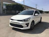 Kia Rio 2023 5p LX L4/1.6 Aut 2023 Kia Rio Venta Exteriores 1