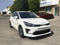 Kia Rio 2023 5p LX L4/1.6 Aut 2023 Kia Rio Venta Exteriores 3