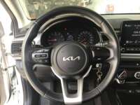 Kia Rio 2023 5p LX L4/1.6 Aut 2023 Kia Rio Venta Interiores 1