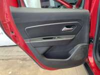 Renault Duster 2023 5p Iconic L4/1.6 Man 2023 Renault Duster Venta Interiores 18