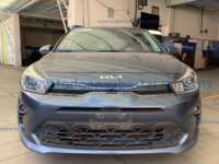 Kia Rio 2022 4p LX L4/1.6 Aut      IMG_1137