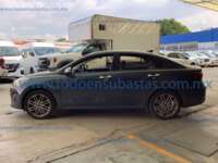 Kia Rio 2022 4p LX L4/1.6 Aut      IMG_1143