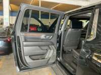 Chevrolet Suburban 2022 5p High Country V8/6.2 Aut IMG_9173