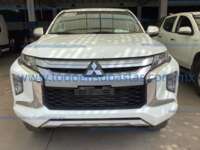 Mitsubishi L200 2023 GLS, Aut, 4x4, Doble cabina, 2.4L 2023 Mitsubishi L200 Ingreso Exteriores 1