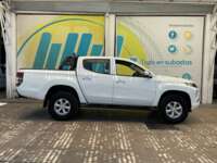 Mitsubishi L200 2023 4p GLX Doble Cabina L4/2.4 Man 2023 Mitsubishi L200 Venta Exteriores 4