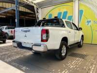 Mitsubishi L200 2023 4p GLX Doble Cabina L4/2.4 Man 2023 Mitsubishi L200 Venta Exteriores 5