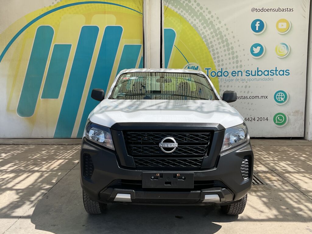 Nissan NP300 Pick Up 2023 2p L4/2.5 Man A/A 2023 Nissan NP300 Pick Up Venta Exteriores 2