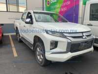 Mitsubishi L200 2021 4p Doble L4/2.5/T Diesel Man 4x4 IMG_7819