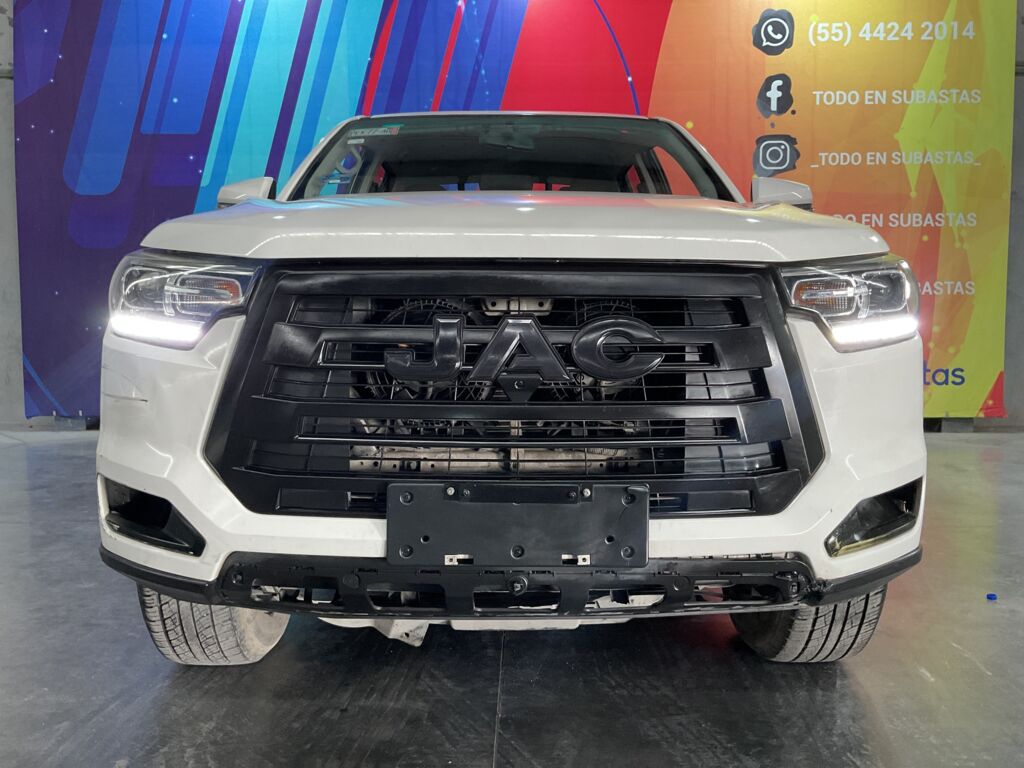 Jac Frison 2023 4p T8 Doble Cabina Diesel L4/2.0/T Man 4X4  2023 Jac Frison Venta Exteriores 2