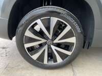 Volkswagen Taos 2023 5p Comfortline L4/1.4/T Tiptronic 2023 Volkswagen Taos Venta Llantas 7