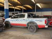 Jac Frison 2023 4p T8 Doble Cabina Diesel L4/2.0/T Man 4X4  2023 Jac Frison Ingreso Exteriores 2