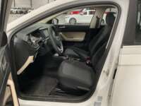 Volkswagen Virtus 2024 4p Trendline L4/1.6 Tiptronic 2024 Volkswagen Virtus Venta Interiores 15