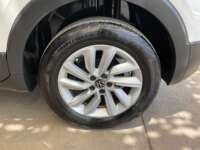 Volkswagen T-Cross 2022 5p Trendline L4/1.6 Tiptronic 2022 Volkswagen T-Cross Venta Llantas 4