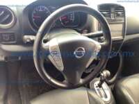 Nissan Versa 2019 4p Exclusive L4/1.6 Aut Navi IMG_1754