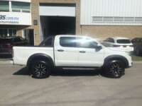 Jac Frison 2023 4p T8 Doble Cabina Diesel L4/2.0/T Man 4X4  2023 Jac Frison Venta Exteriores 4