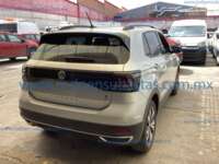 Volkswagen T-Cross 2021 5p Comfortline L4/1.6 Aut 2021 Volkswagen T-Cross Ingreso Exteriores 4