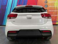 Kia Rio 2023 5p LX L4/1.6 Aut 2023 Kia Rio Venta Exteriores 6