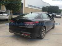 Kia Optima 2018 4p SXL L4/2.0/T Aut 2018 Kia Optima Ingreso Exteriores 5