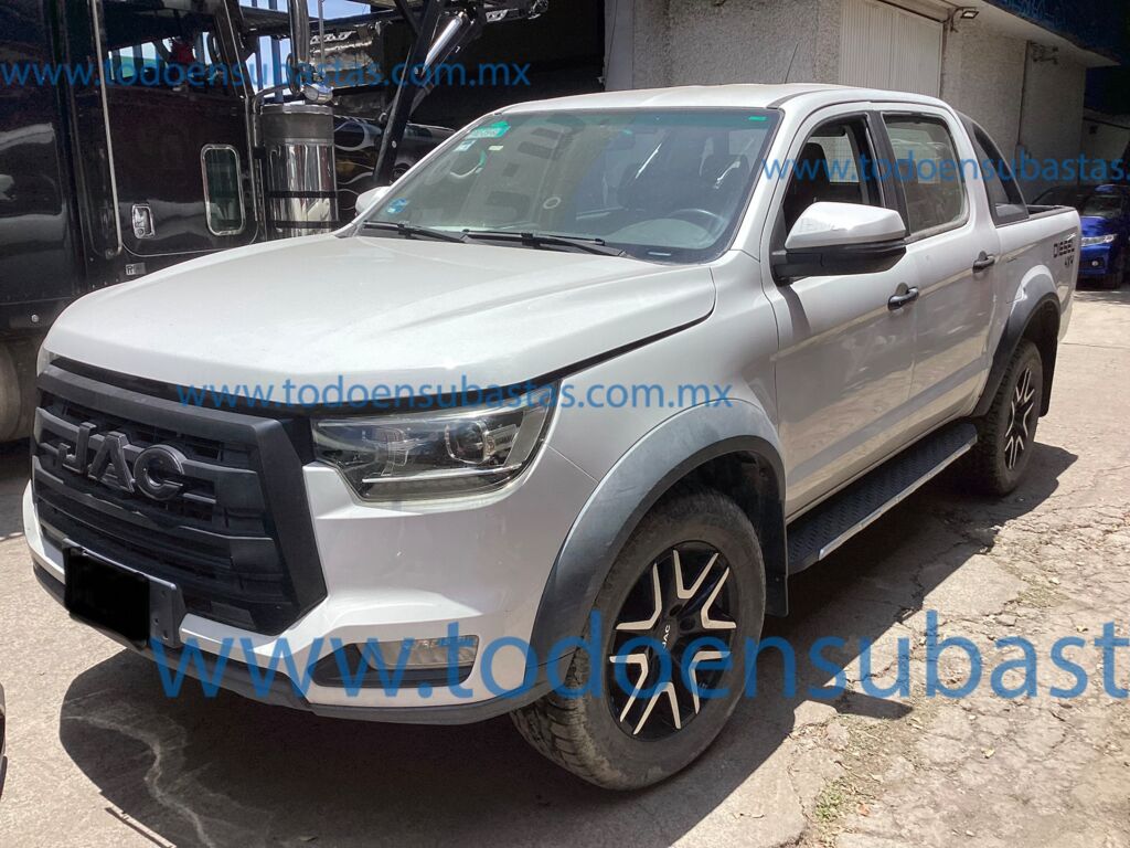 Jac Frison 2023 4p T8 Doble Cabina Diesel L4/2.0/T Man 4X4  IMG_7897