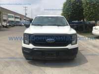 Ford F-150 2023 4p XL Crew Cab V6/3.5 Aut 4X2 2023 Ford F-150 Ingreso Exteriores 2
