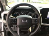 Ford F-150 2023 4p XL Crew Cab V6/3.5 Aut 4X2 2023 Ford F-150 Venta Interiores 1