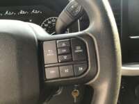 Ford F-150 2023 4p XL Crew Cab V6/3.5 Aut 4X2 2023 Ford F-150 Venta Interiores 6