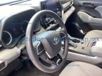 Toyota Highlander 2021 5p LE V6/3.5 Aut 2021 Toyota Highlander Ingreso Interiores 2