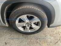 Toyota Highlander 2021 5p LE V6/3.5 Aut IMG_0815