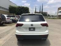 Volkswagen Tiguan 2019 5p Trendline Plus L4/1.4/T DSG Línea Nueva 2019 Volkswagen Tiguan Venta Exteriores 6