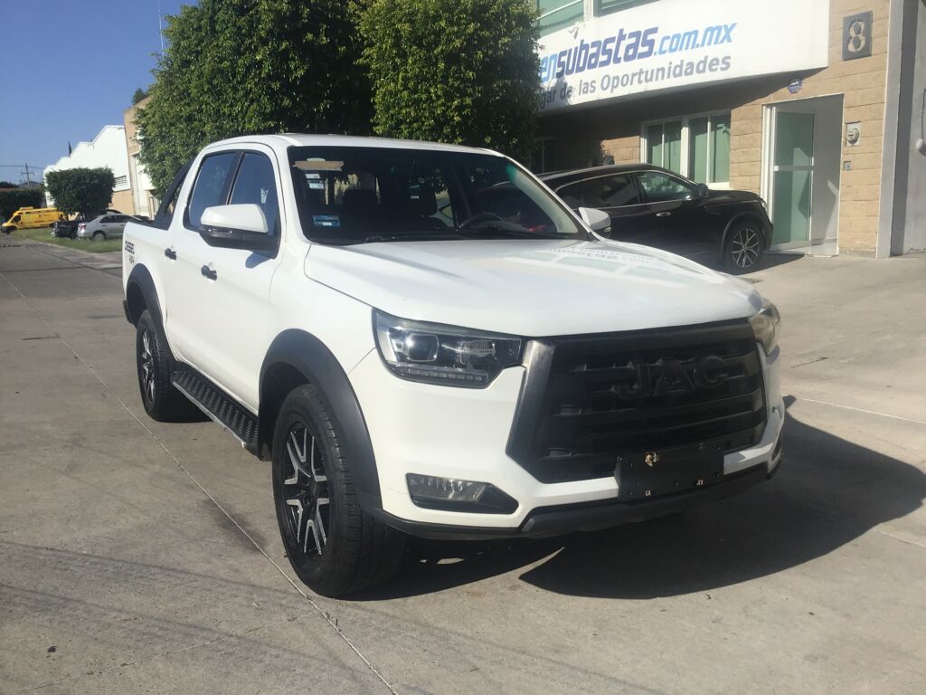 Jac Frison 2023 4p T8 Doble Cabina Diesel L4/2.0/T Man 4X4  2023 Jac Frison Venta Exteriores 3