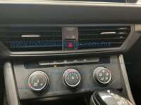 Volkswagen Jetta 2024 4p Comfortline L4/1.4/T Tiptronic 2024 Volkswagen Jetta Ingreso Interiores 3