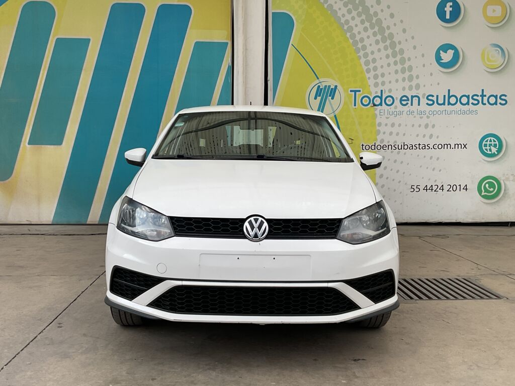 Volkswagen Vento 2022 4p Startline L4/1.6 Tiptronic 2022 Volkswagen Vento Venta Exteriores 2