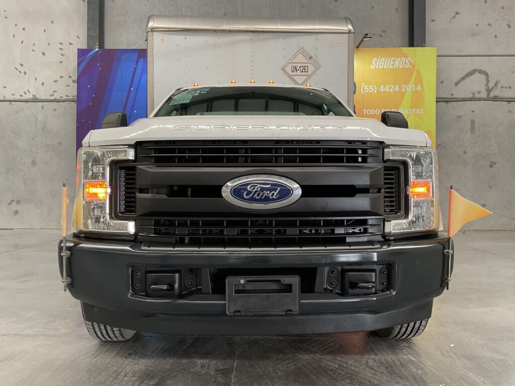 Ford F-350 2019 2p XL V8/6.2 Aut 2019 Ford F-350 Venta Exteriores 2