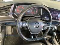 Volkswagen Jetta 2019 4p Highline L4/1.4/T Aut IMG_2974