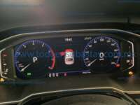 Volkswagen Nivus 2024 5p Highline L3/1.0/T Tiptronic 2024 Volkswagen Saveiro Ingreso Interiores 3
