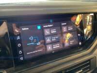 Volkswagen Nivus 2024 5p Highline L3/1.0/T Tiptronic 2024 Volkswagen Saveiro Ingreso Interiores 8