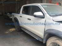 Jac Frison 2023 4p T8 Doble Cabina Diesel L4/2.0/T Man 4X4  2023 Jac Frison Ingreso Exteriores 4