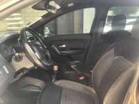 Renault Duster 2023 5p Iconic L4/1.6 Man 2023 Renault Duster Venta Interiores 14