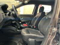 Renault Duster 2023 5p Iconic L4/1.6 Man 2023 Renault Duster Ingreso Interiores 15