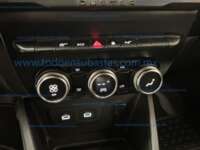 Renault Duster 2023 5p Iconic L4/1.6 Man 2023 Renault Duster Ingreso Interiores 3