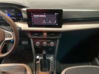 Volkswagen Taos 2025 5p Trendline L4/1.4/T Tiptronic 2025 Volkswagen Taos Venta Interiores 4