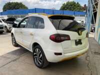 Renault Koleos 2016 5p Privilege L4/2.5 CVT Q/C 2016 Renault Koleos Venta Exteriores 5