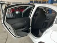 Chevrolet Onix 2024 4p LS L3/1.0/T Aut IMG_0603
