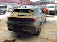 Cupra León  2025 5p Pintura Especial L4/2.0/T/300 DSG Línea Nueva 2025 Seat León Ingreso Exteriores 4