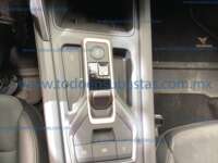 Cupra León  2025 5p Pintura Especial L4/2.0/T/300 DSG Línea Nueva 2025 Seat León Ingreso Interiores 13