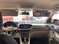 Volkswagen T-Cross 2022 5p Comfortline L3/1.0/T Aut 2022 Volkswagen T-Cross Ingreso Interiores 19