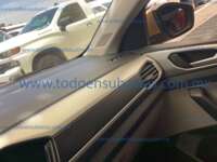 Volkswagen T-Cross 2022 5p Comfortline L3/1.0/T Aut 2022 Volkswagen T-Cross Ingreso Interiores 21