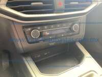 Seat Ibiza 2025 5p Style L4/1.6 Man 2025 Seat Ibiza Ingreso Interiores 12