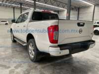 Nissan NP300 Frontier 2023 4p LE L4/2.5 Aut IMG_8139
